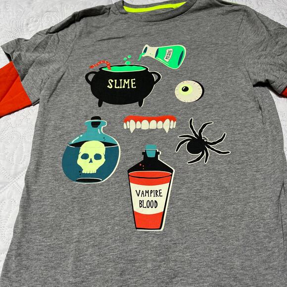 Mini Boden Glow in the Dark Halloween Shirt Size 9/10 - Picture 4 of 5